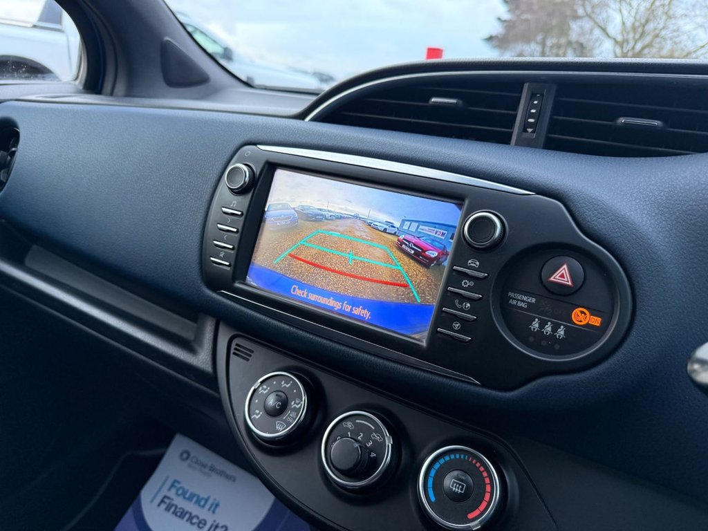 Used Toyota Yaris 2018 for sale - 76582588: Photo 15