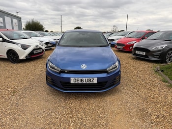 Used Volkswagen Scirocco 2016 for sale - 76451884: Photo