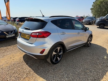 Used Ford Fiesta 2020 for sale - 79155168: Photo