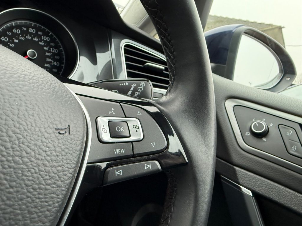 Used Volkswagen Golf 2019 for sale - 76642471: Photo 19