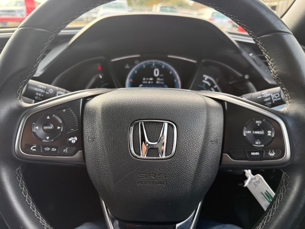 Used Honda Civic 2018 for sale - 76451925: Photo 13