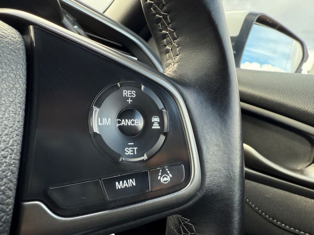 Used Honda Civic 2018 for sale - 76451925: Photo 18