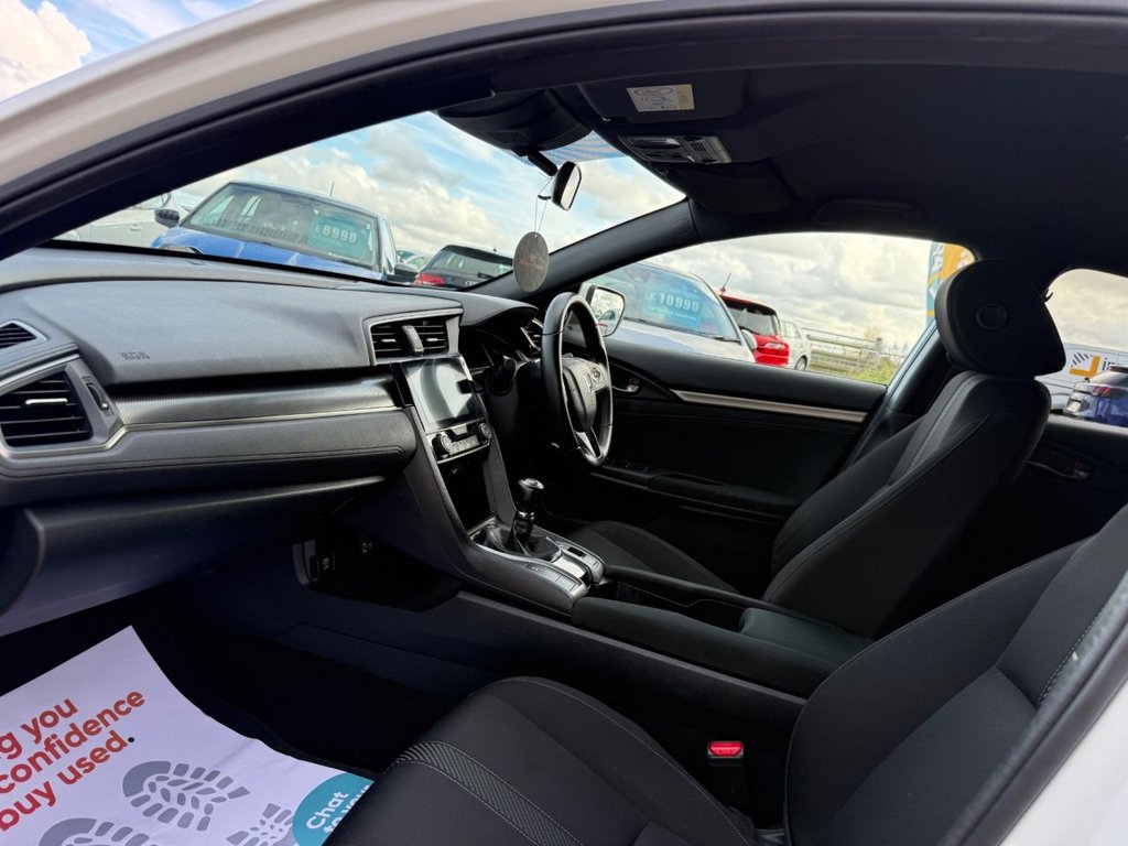 Used Honda Civic 2018 for sale - 76451925: Photo 4