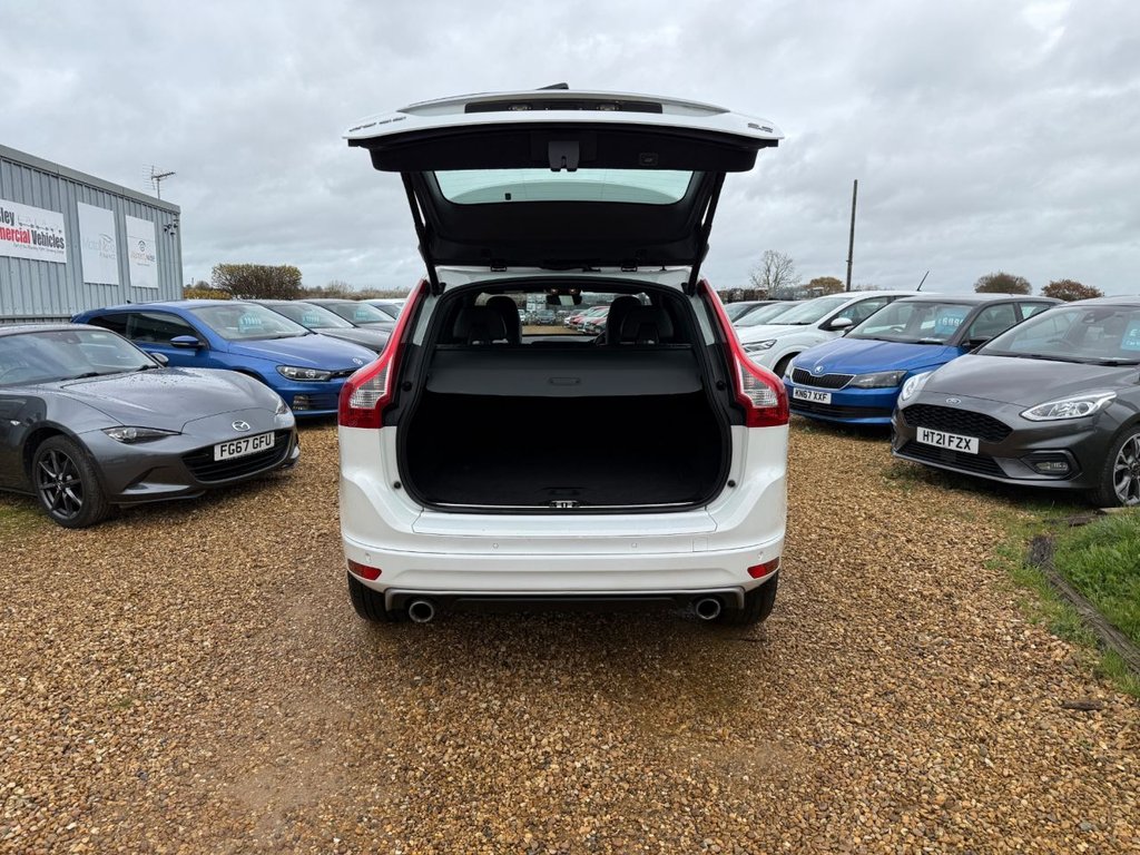 Used Volvo XC60 2016 for sale - 76451978: Photo 11