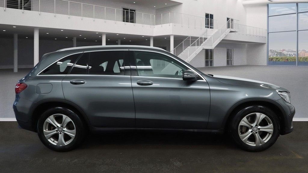 Used Mercedes-Benz GLC 2016 for sale - 77547489: Photo 7