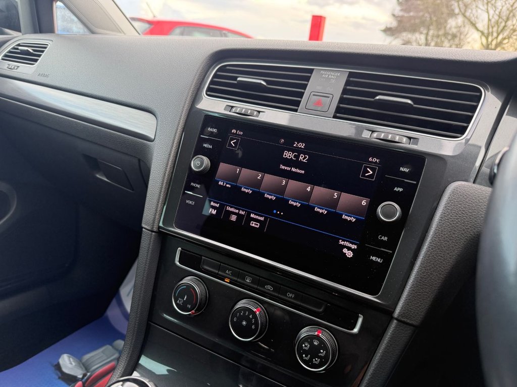 Used Volkswagen Golf 2019 for sale - 77250586: Photo 13