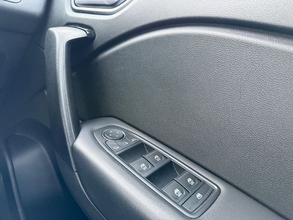 Used Renault Captur 2021 for sale - 77276359: Photo 15