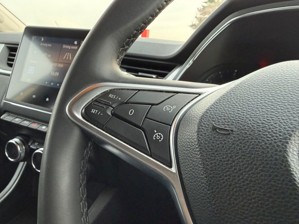 Used Renault Captur 2021 for sale - 77276359: Photo 16