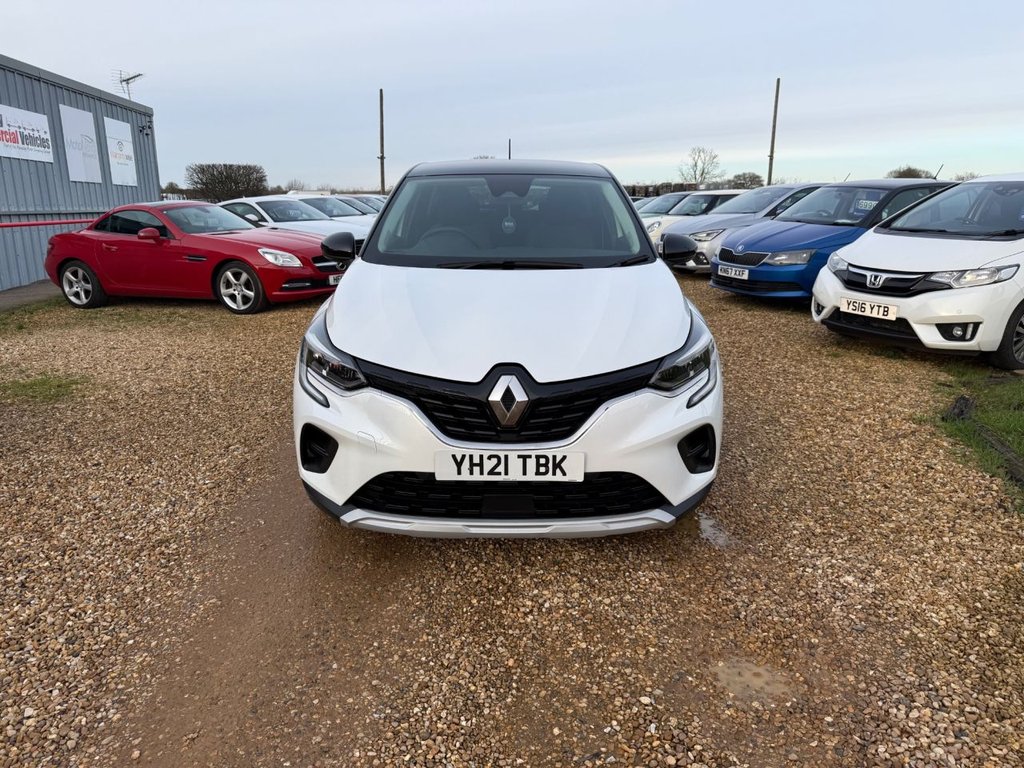 Used Renault Captur 2021 for sale - 77276359: Photo 2