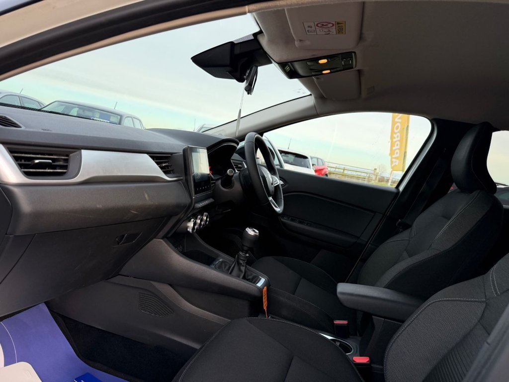 Used Renault Captur 2021 for sale - 77276359: Photo 4