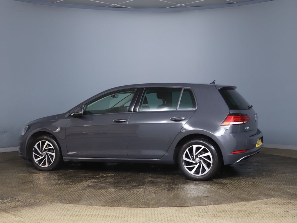 Used Volkswagen Golf 2019 for sale - 76914760: Photo 11
