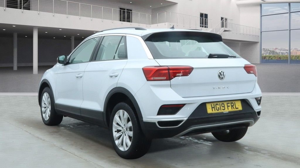 Used Volkswagen T-Roc 2019 for sale - 77065245: Photo 3