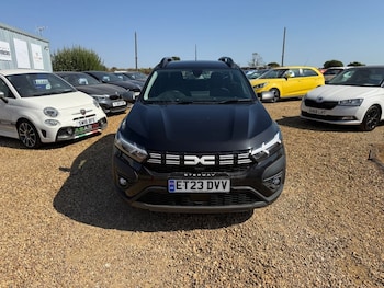 Used Dacia Sandero Stepway 2023 for sale - 79498770: Photo
