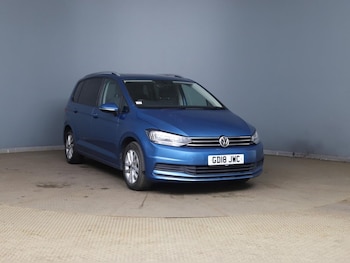 Used Volkswagen Touran 2018 for sale - 78457725: Photo
