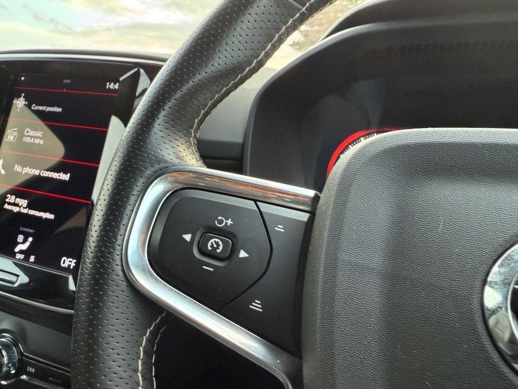 Used Volvo XC40 2021 for sale - 77027530: Photo 15