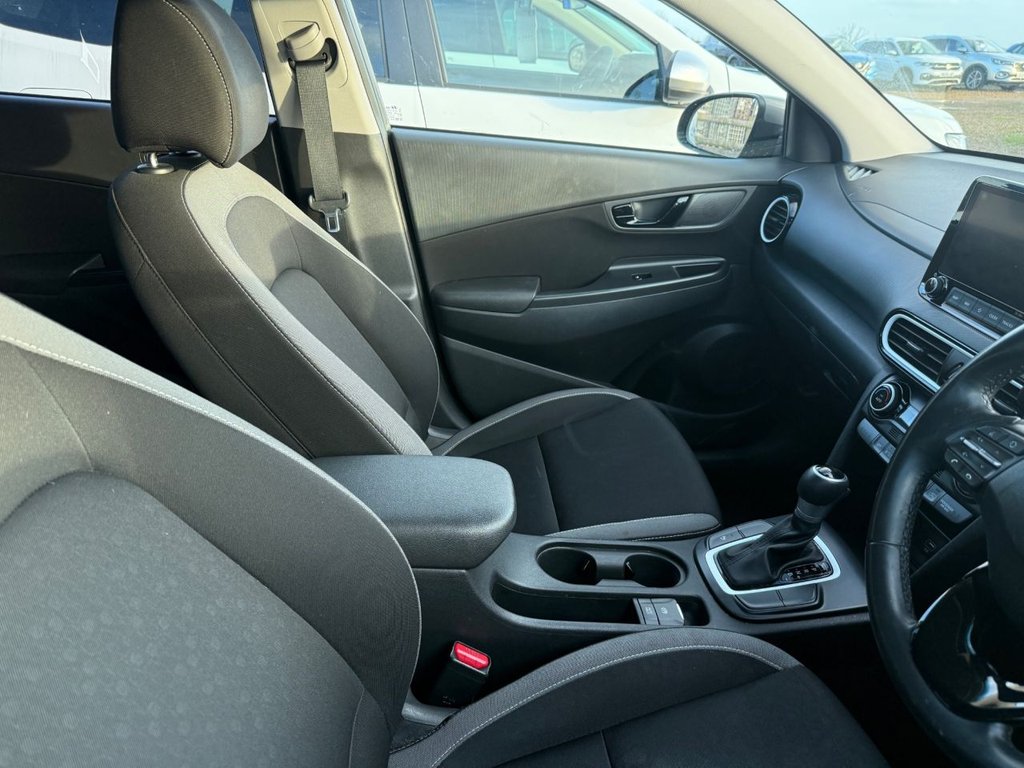 Used Hyundai KONA 2020 for sale - 77571428: Photo 3