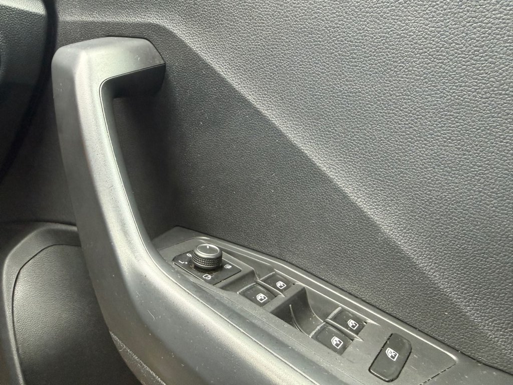 Used Volkswagen T-Roc 2018 for sale - 77620948: Photo 15