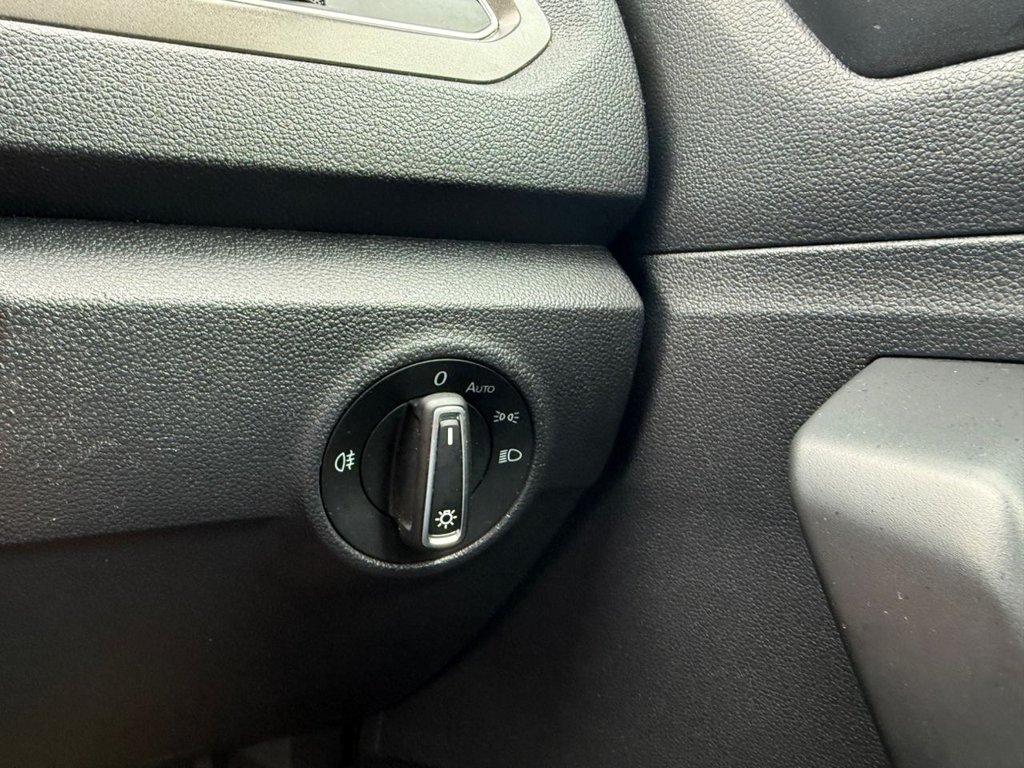 Used Volkswagen T-Roc 2018 for sale - 77620948: Photo 16