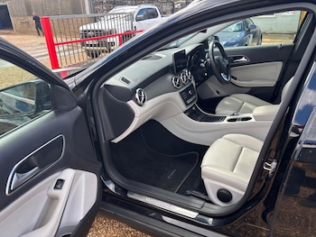 Used Mercedes-Benz GLA 2018 for sale - 78811309: Photo