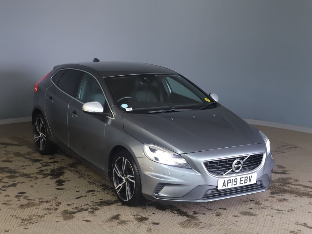 Used Volvo V40 2019 for sale - 77905424: Photo 1