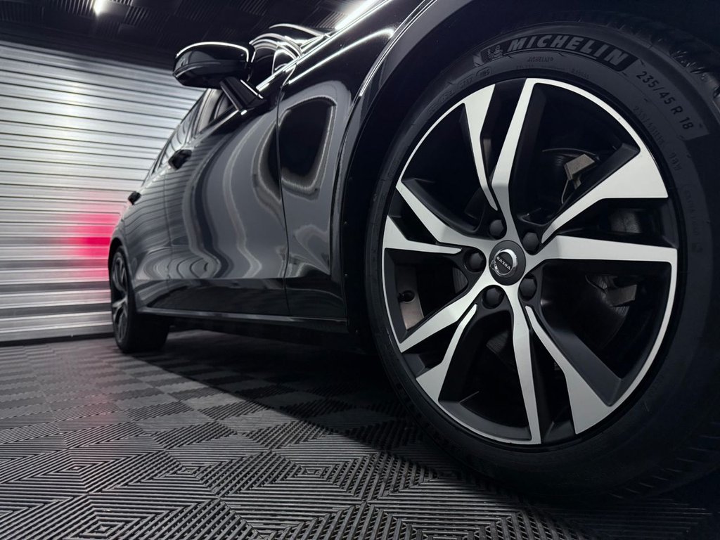 Used Volvo V60 2024 for sale - 76509737: Photo 12