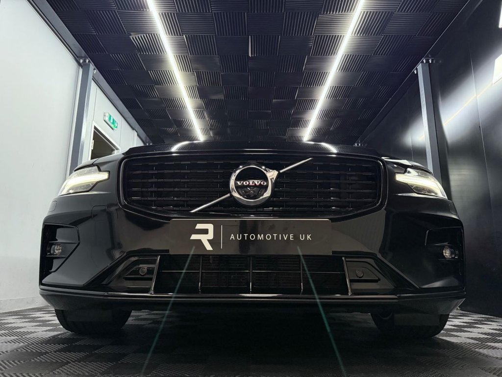 Used Volvo V60 2024 for sale - 76509737: Photo 25