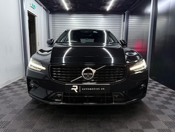 Used Volvo V60 2021 for sale - 76509737: Photo