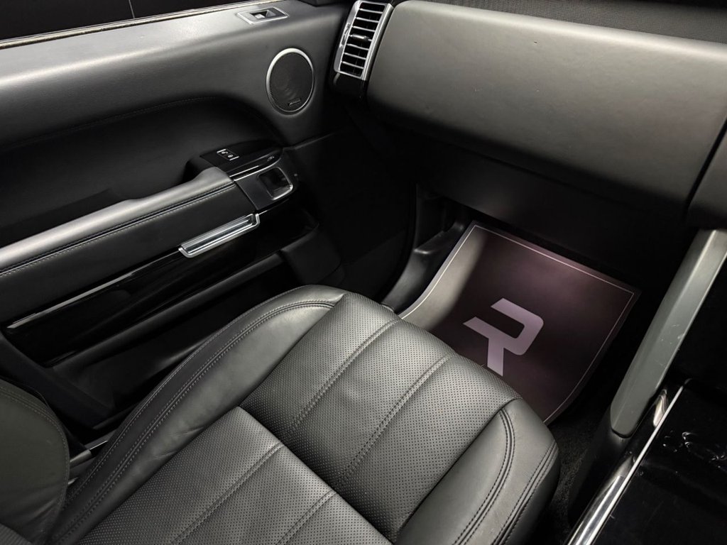 Used Land Rover Range Rover 2017 for sale - 77031070: Photo 33