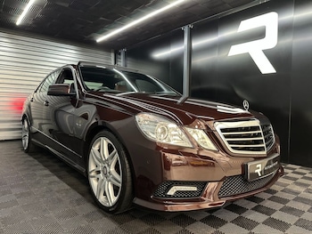 Used Mercedes-Benz E-Class 2011 for sale - 75798101: Photo