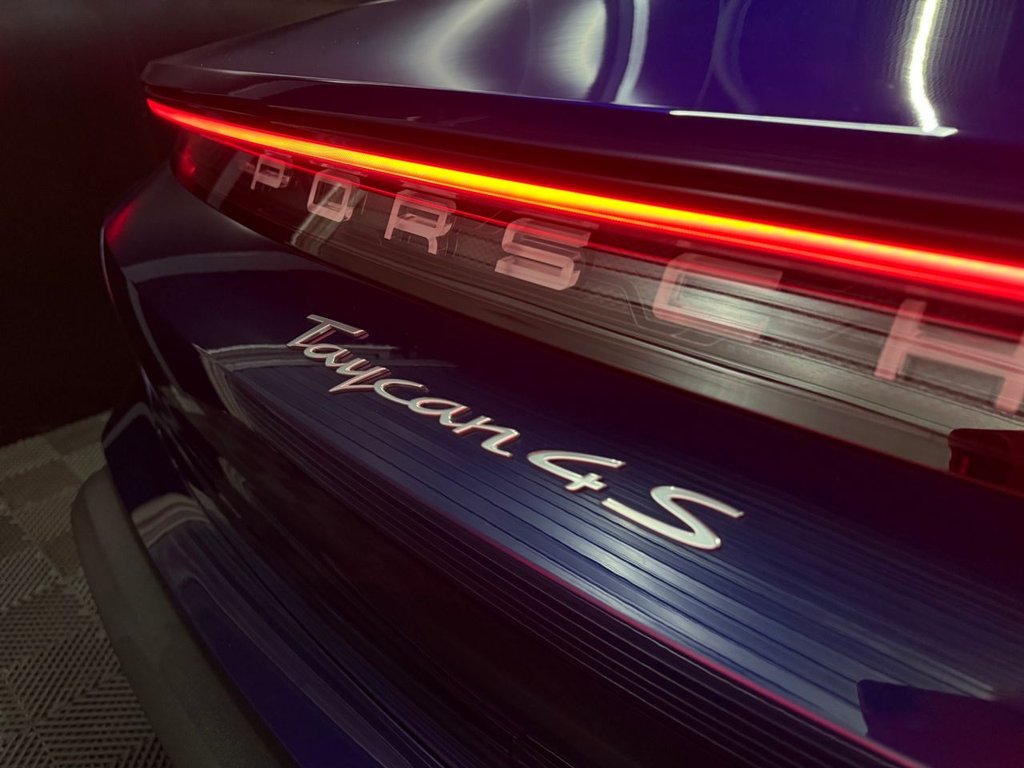 Used Porsche Taycan 2021 for sale - 76582289: Photo 13