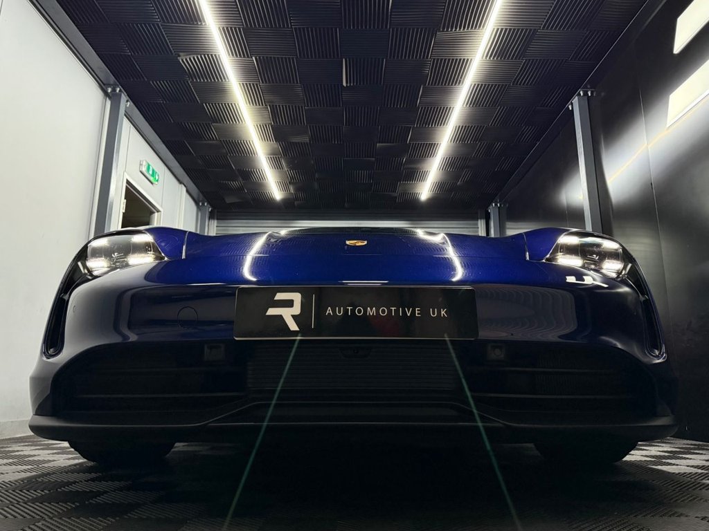 Used Porsche Taycan 2021 for sale - 76582289: Photo 23