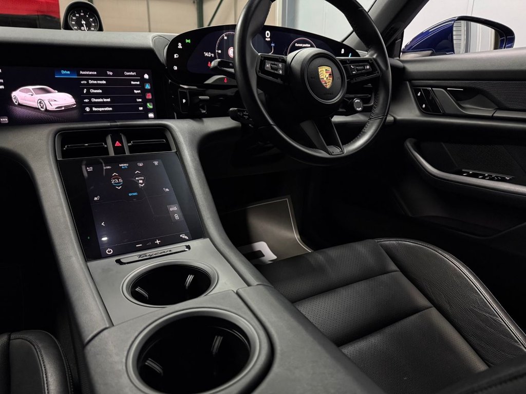 Used Porsche Taycan 2021 for sale - 76582289: Photo 33