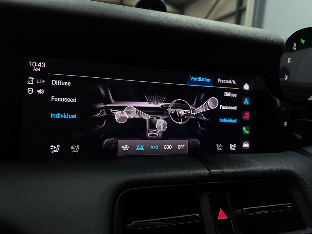 Used Porsche Taycan 2021 for sale - 76582289: Photo 42