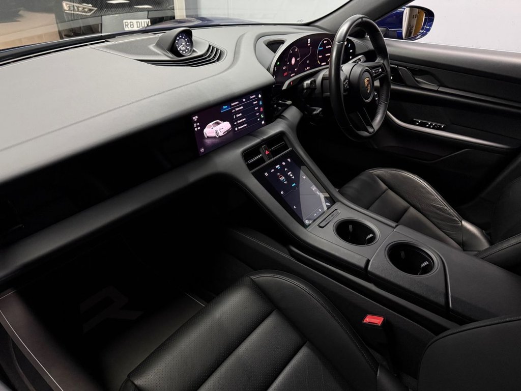 Used Porsche Taycan 2021 for sale - 76582289: Photo 50