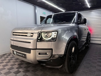 Used Land Rover Defender 2021 for sale - 78688890: Photo
