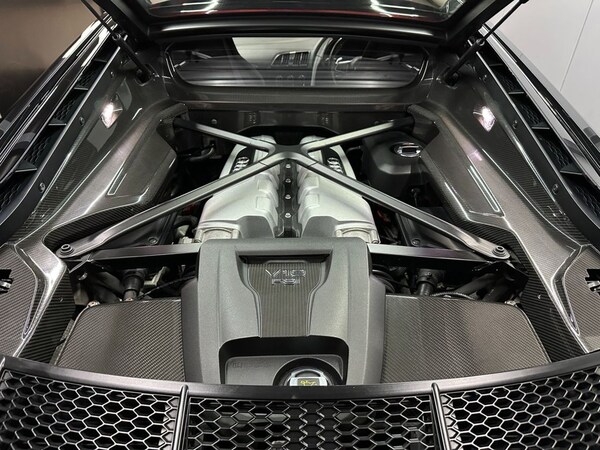 Used Audi R8 2016 for sale - 76105436: Photo 14
