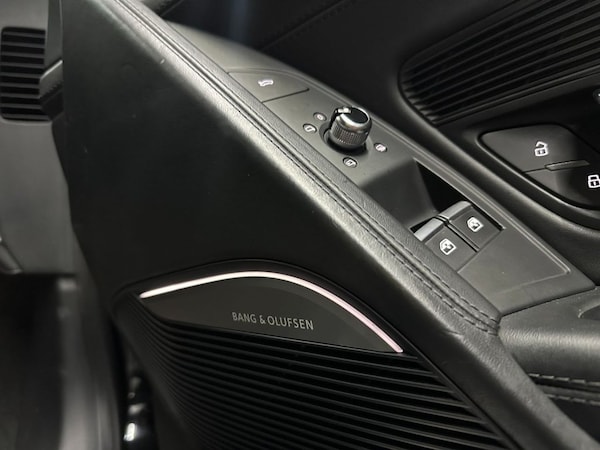 Used Audi R8 2016 for sale - 76105436: Photo 7