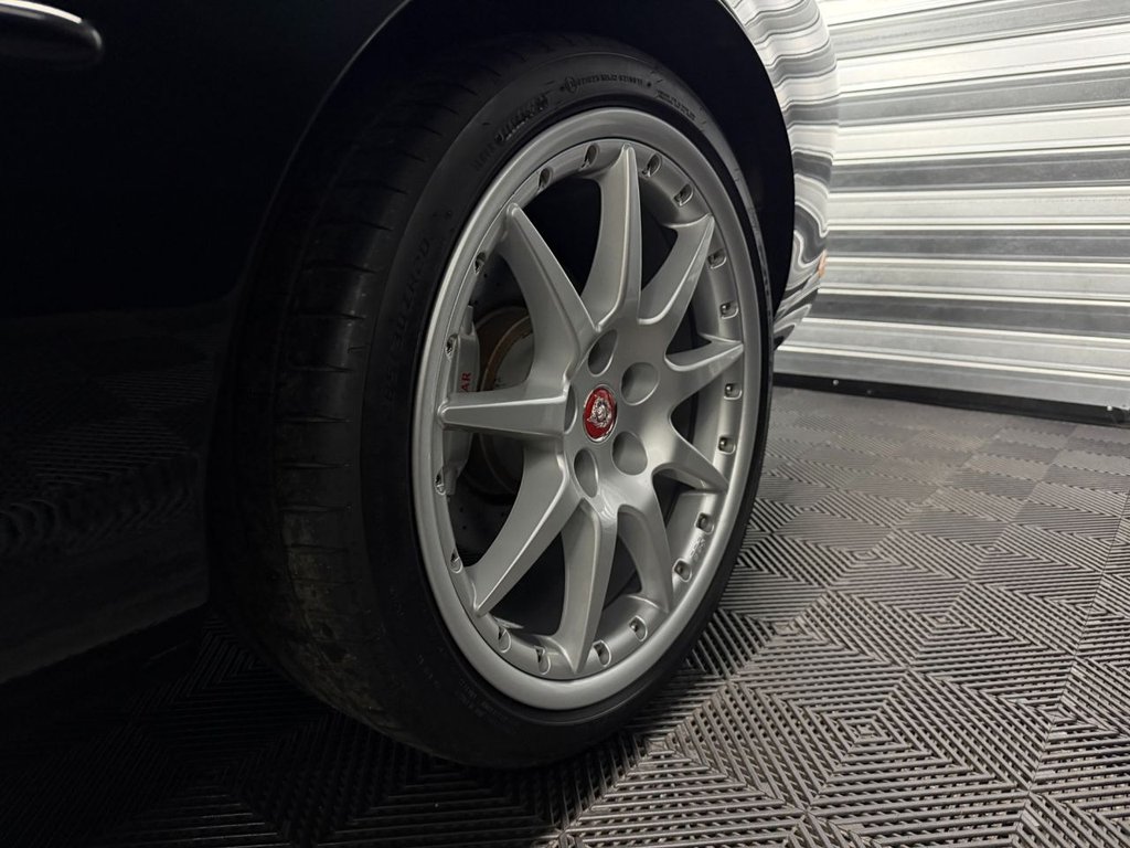 Used Jaguar XKR 2002 for sale - 77301832: Photo 13