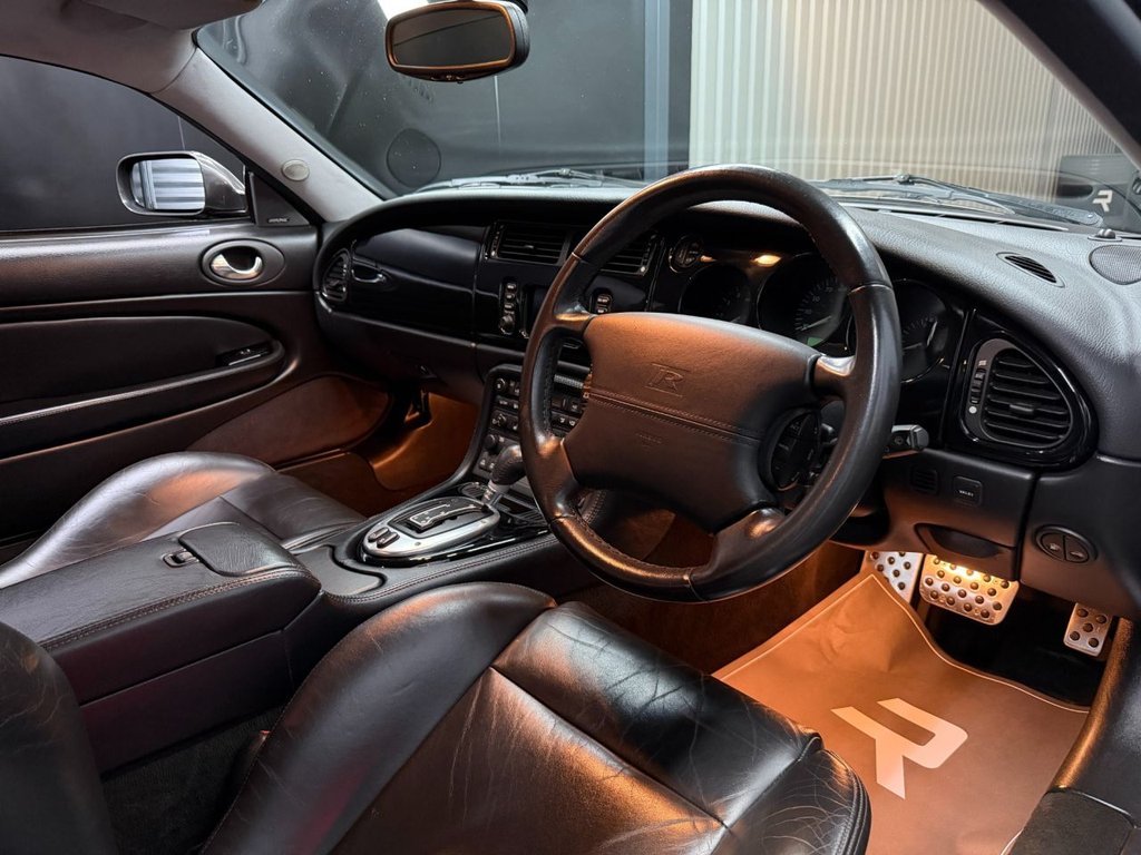 Used Jaguar XKR 2002 for sale - 77301832: Photo 18