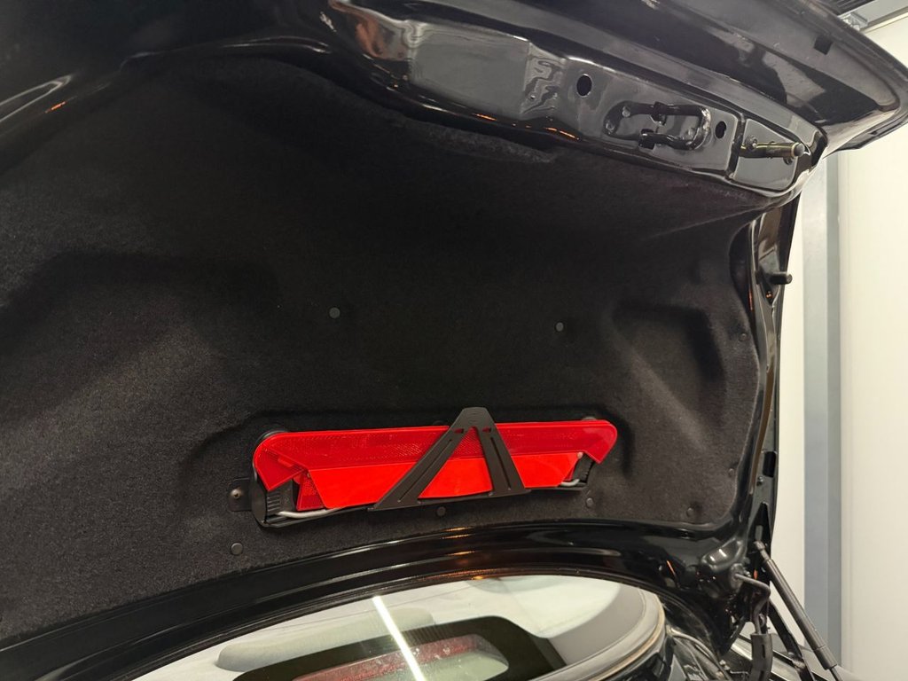 Used Jaguar XKR 2002 for sale - 77301832: Photo 38