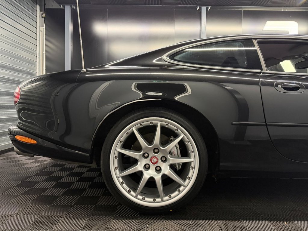 Used Jaguar XKR 2002 for sale - 77301832: Photo 8