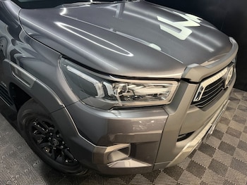 Used Toyota Hilux 2023 for sale - 79345720: Photo
