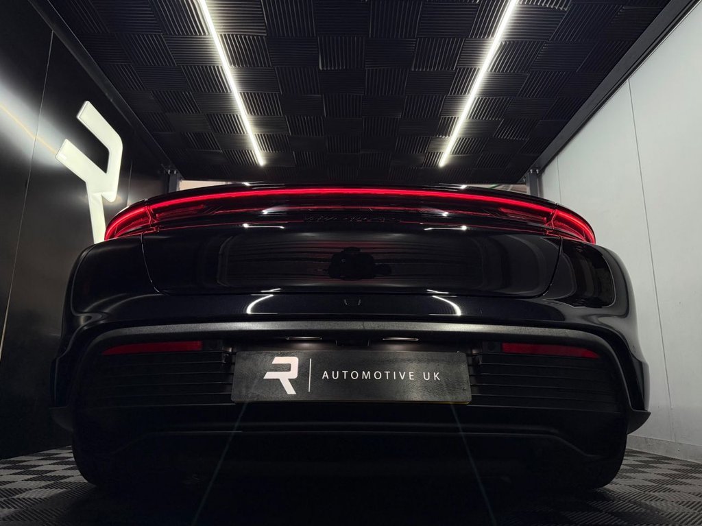 Used Porsche Taycan 2021 for sale - 77483481: Photo 21