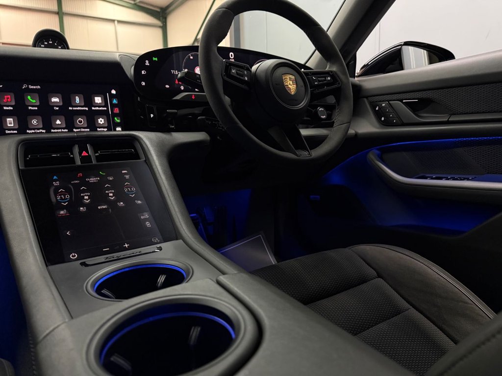 Used Porsche Taycan 2021 for sale - 77483481: Photo 36
