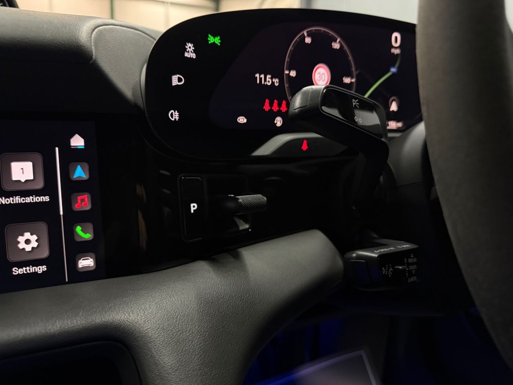 Used Porsche Taycan 2021 for sale - 77483481: Photo 42