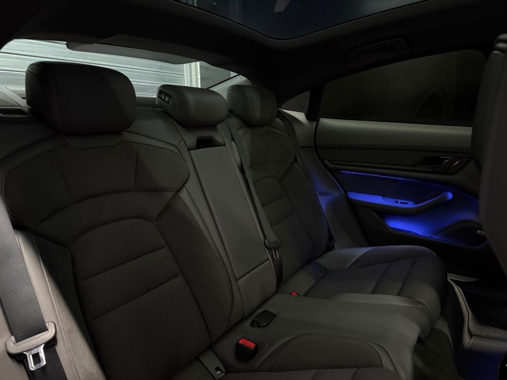 Used Porsche Taycan 2021 for sale - 77483481: Photo 46