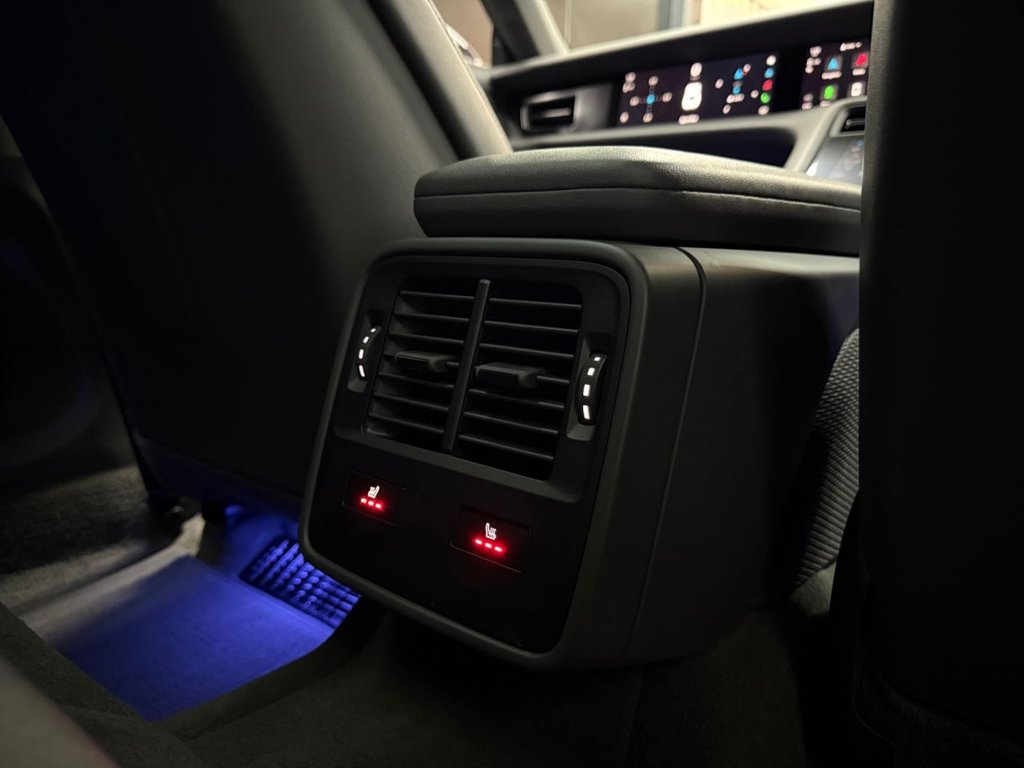 Used Porsche Taycan 2021 for sale - 77483481: Photo 47