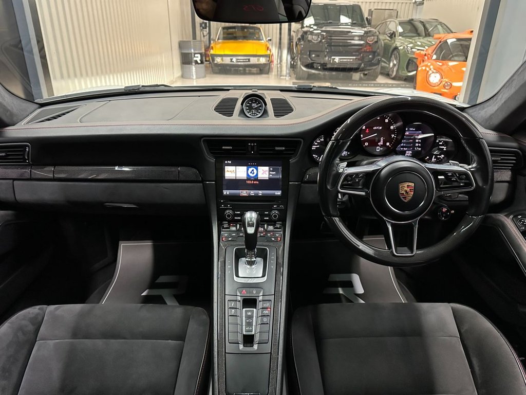 Used Porsche 911 2018 for sale - 76406161: Photo 14