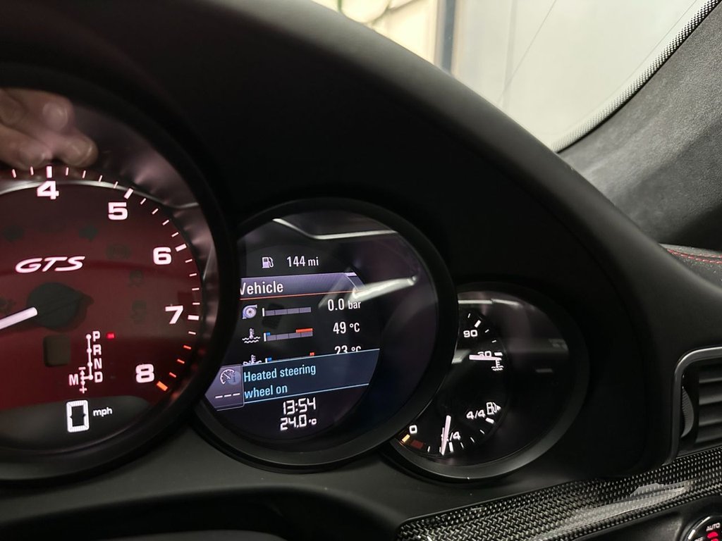 Used Porsche 911 2018 for sale - 76406161: Photo 16