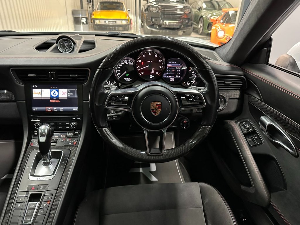 Used Porsche 911 2018 for sale - 76406161: Photo 38